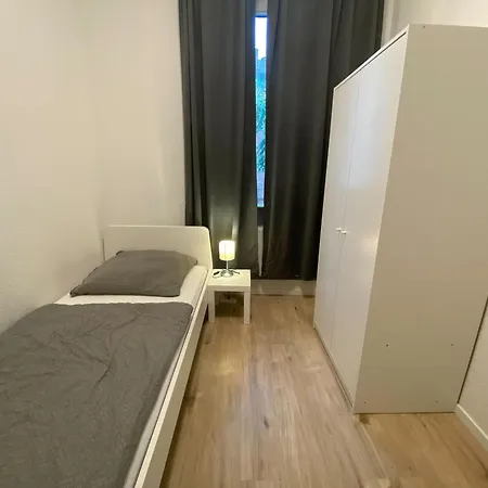 Monteurhome24 - Moderne In