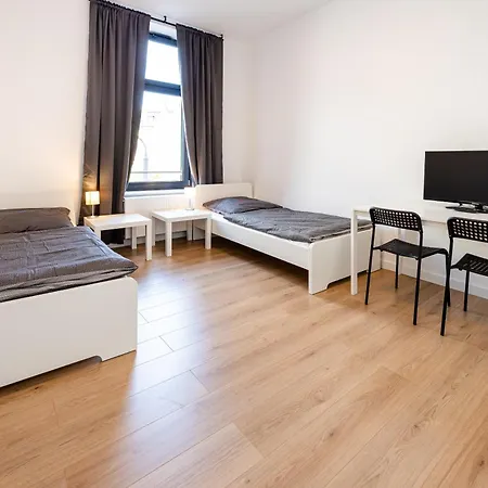 Monteurhome24 - Moderne In Hanau