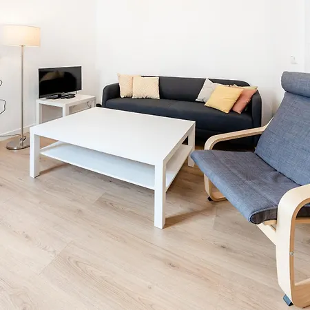 Monteurhome24 - Moderne In