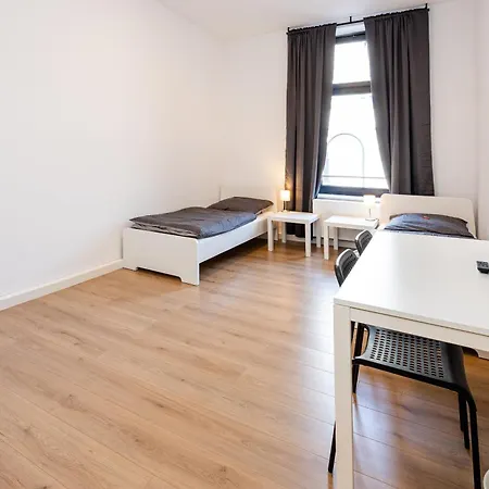Monteurhome24 - Moderne In