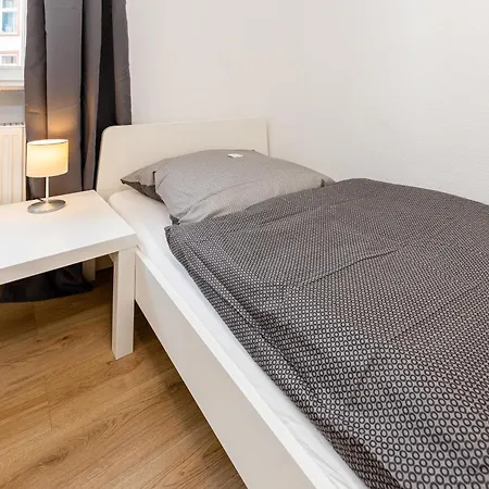 Monteurhome24 - Moderne In * Hanau